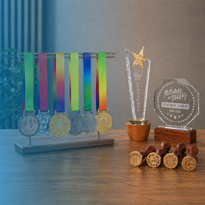 Stamps ＆ Trophies