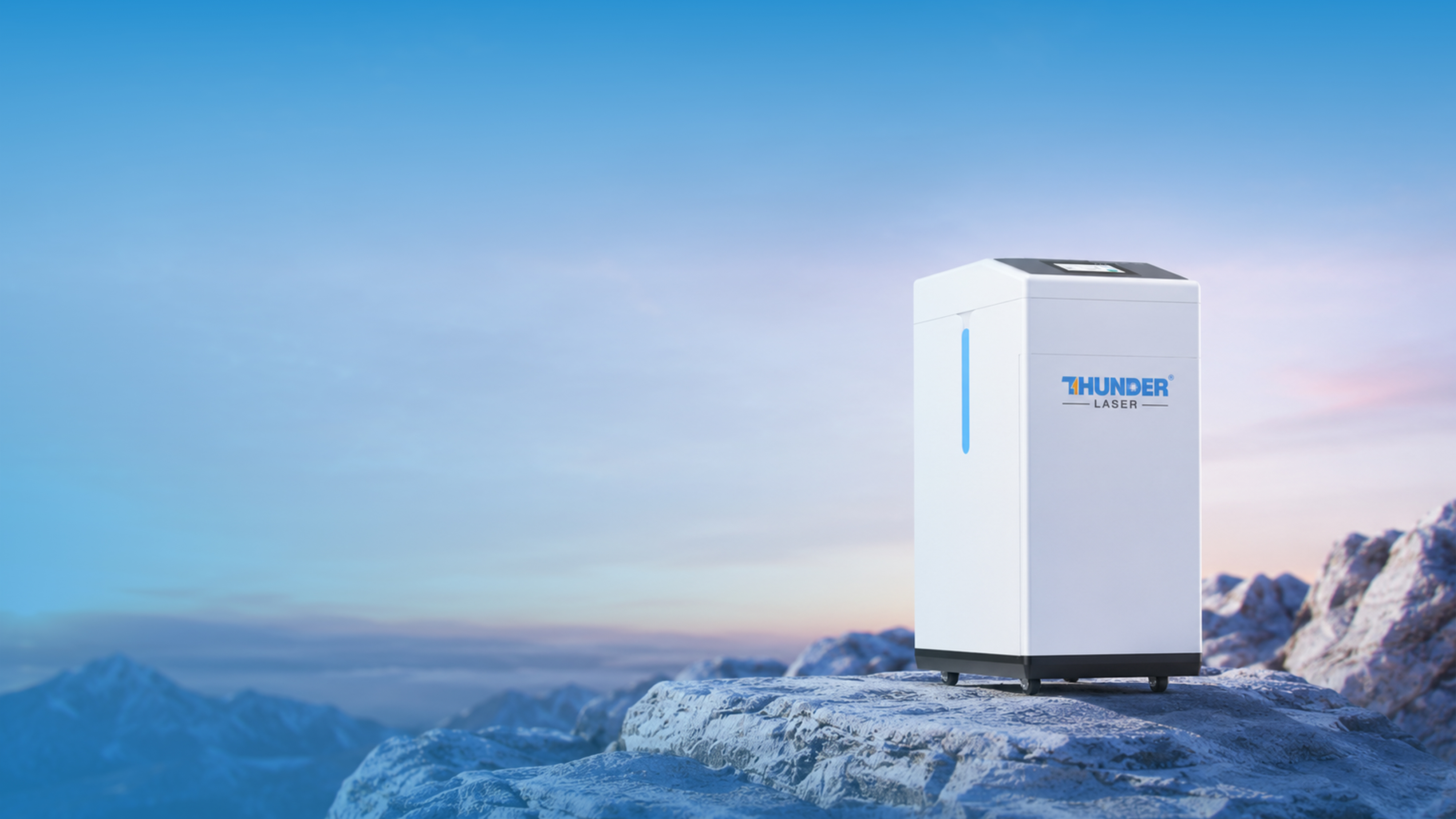 Thunder Air fume extractor for laser workshop air filtration