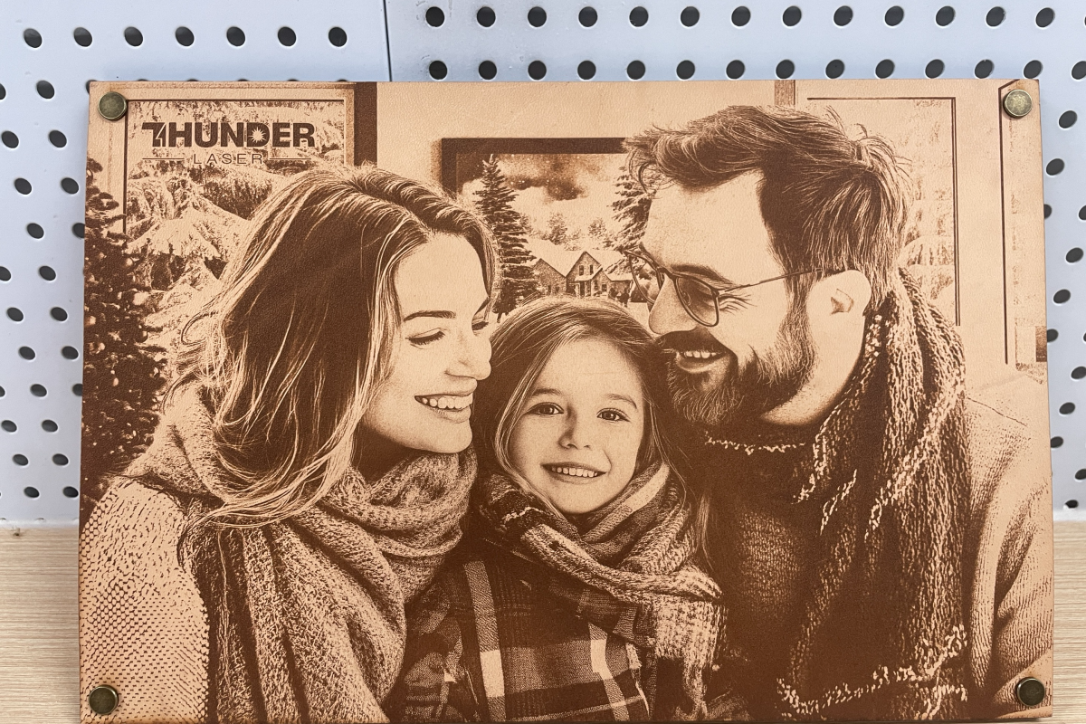 leather-photo-laser-engraving-lasermaker-software-for-laser-engraver-.png