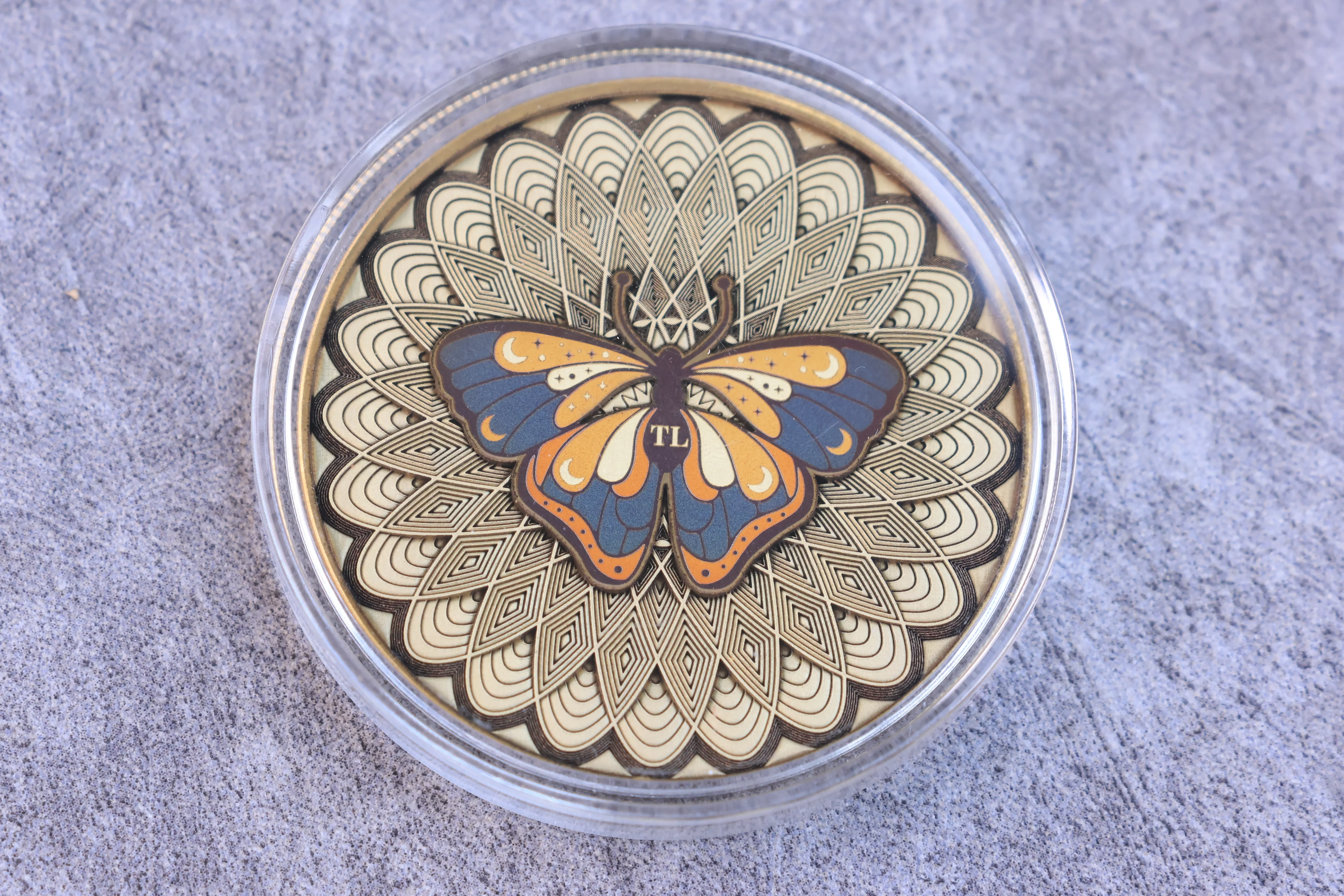 laser color mark brass coin
